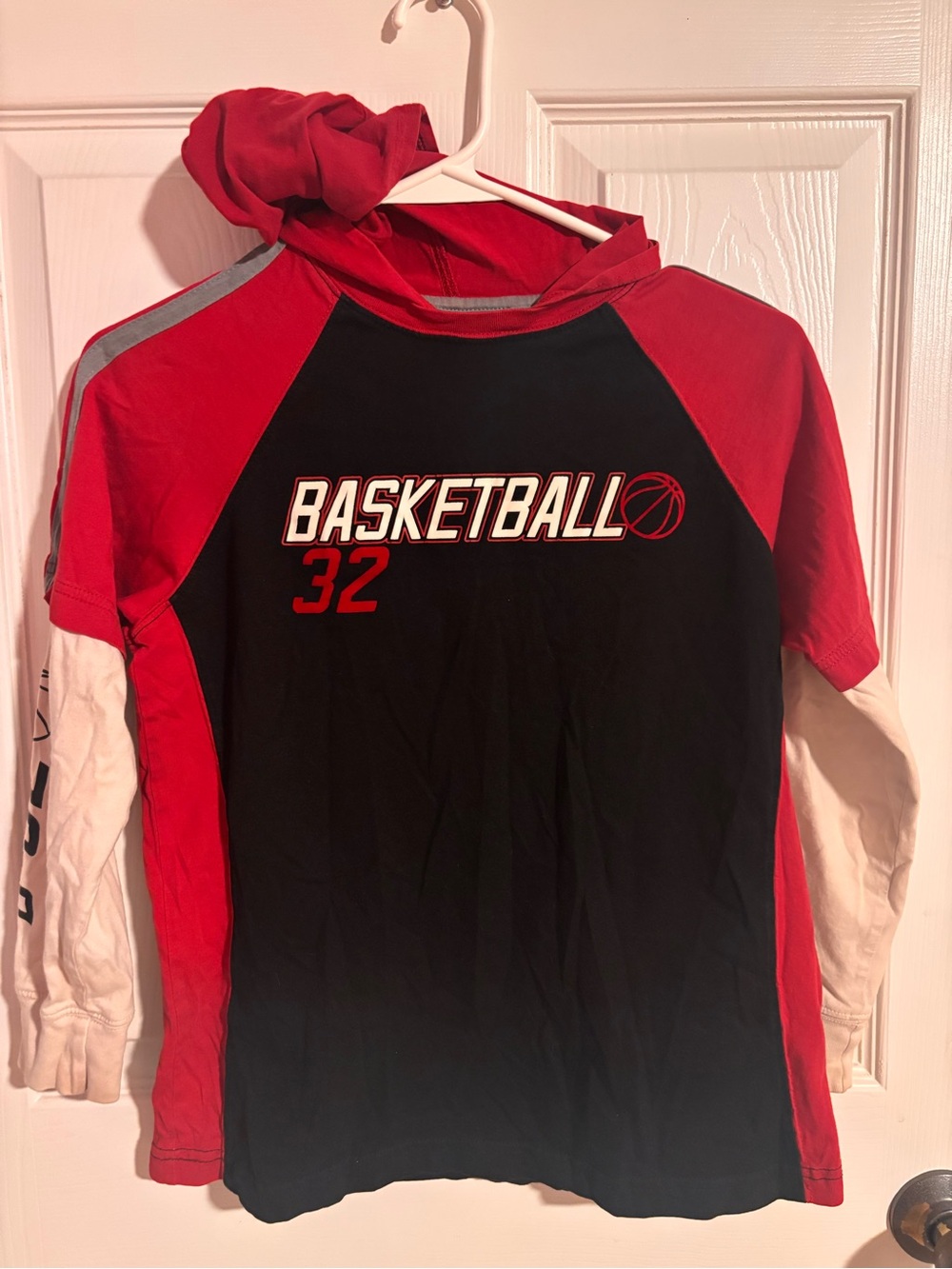 Kids Basketball Graphic Hoodie - Black & Red